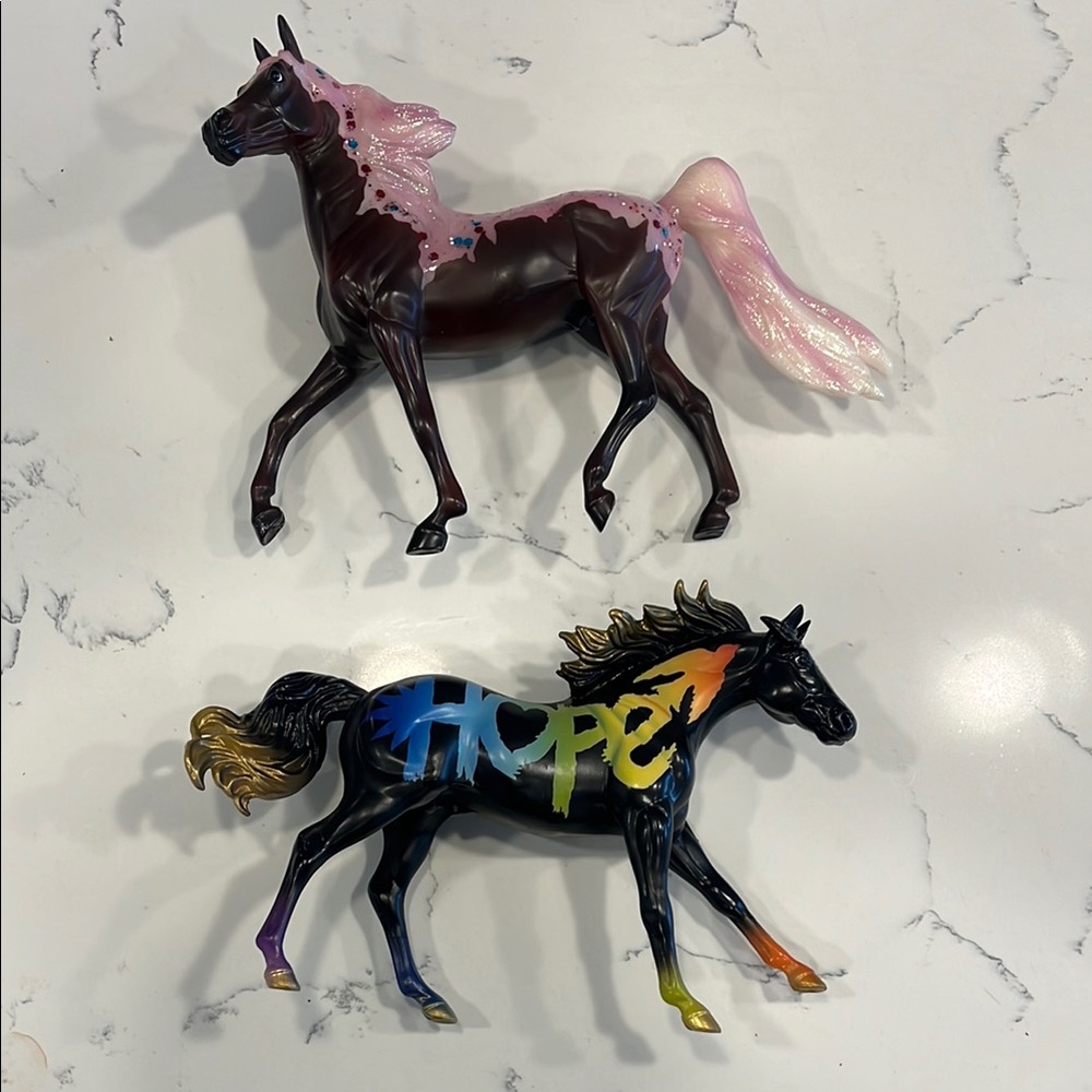 Breyer Cupcake and Hope Horses 🐴